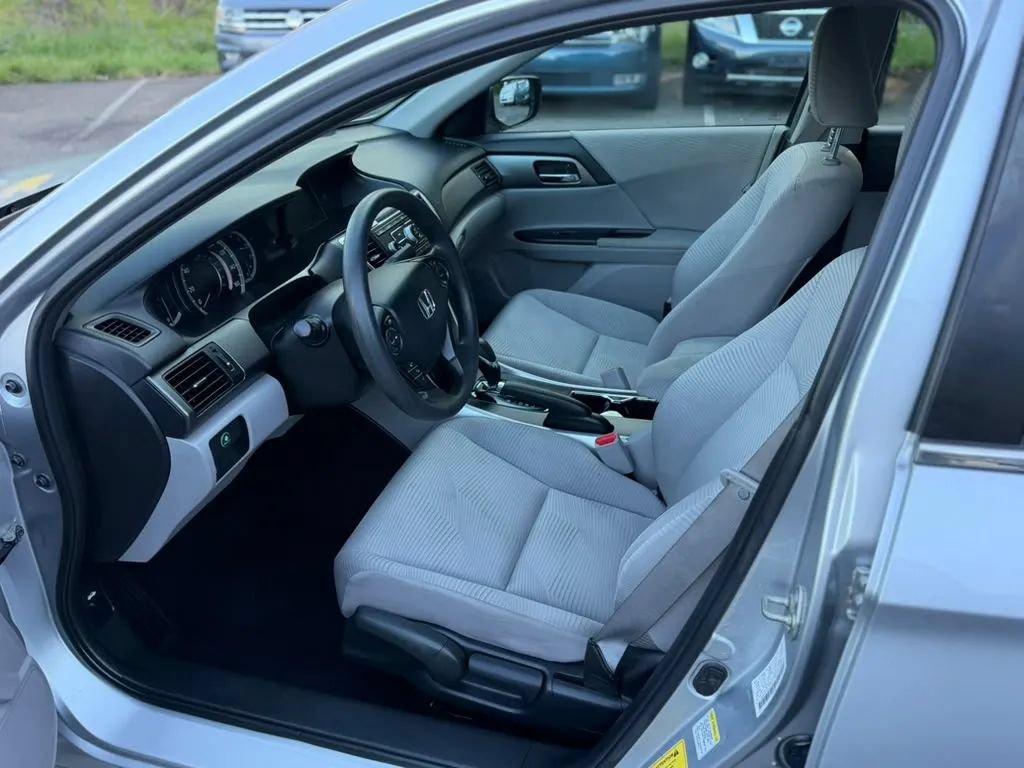 Used 2014 Honda Accord LX image 11