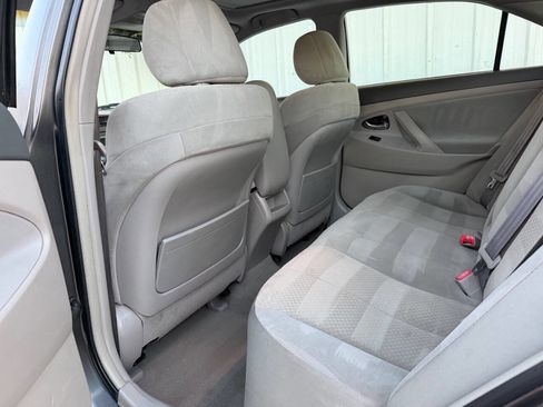 Used 2007 Toyota Camry LE image 13