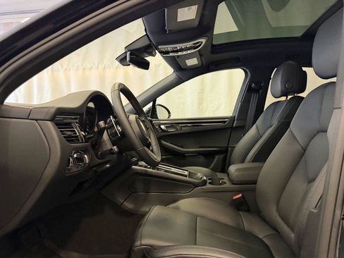 New 2026 Porsche Macan Turbo AWD/4WD image 5