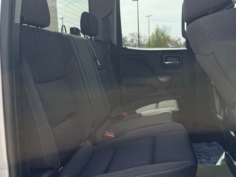 Used 2018 GMC Sierra 1500 SLE w/ Suspension Package, Off-Road AWD/4WD image 19