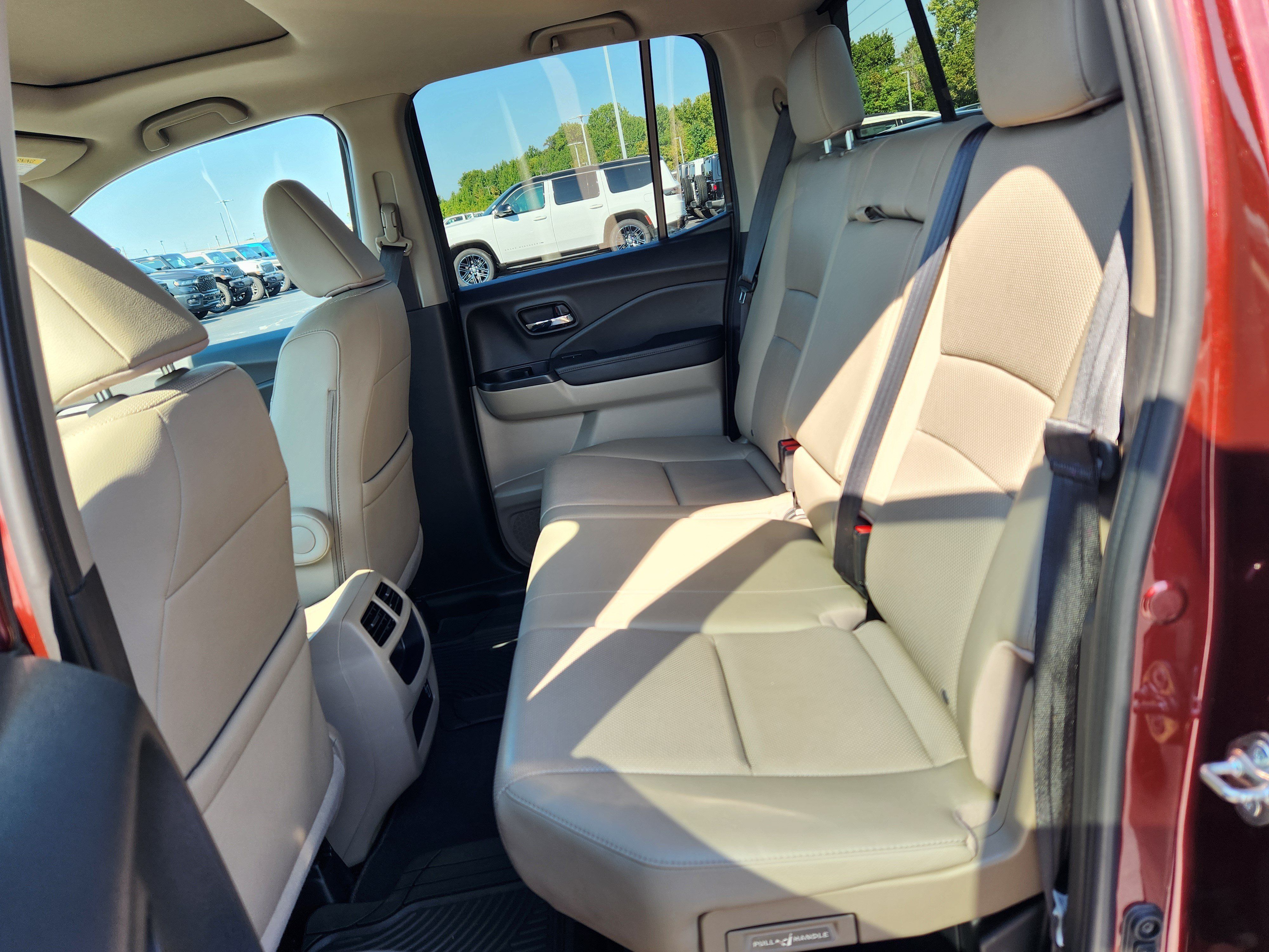 Used 2019 Honda Ridgeline RTL-T image 11