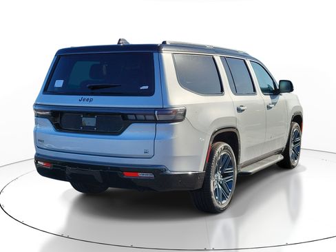 New 2026 Jeep Grand Wagoneer 4WD image 6