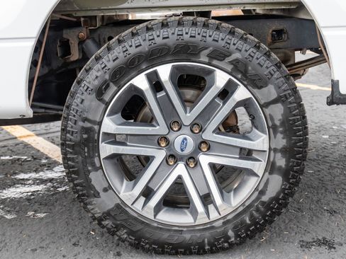 Used 2014 Ford F150 XLT w/ Equipment Group 302A Luxury image 33