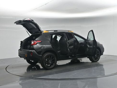 Used 2024 Subaru Crosstrek 2.5i Wilderness w/ Crosstrek Mirror Package AWD/4WD image 6