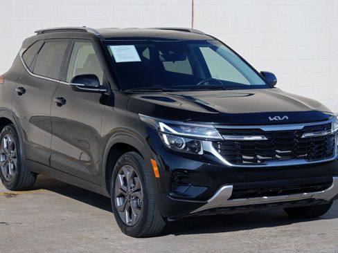 Used 2024 Kia Seltos S FWD image 51