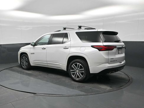 Used 2023 Chevrolet Traverse High Country image 6