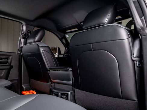 Used 2024 RAM 3500 Tradesman w/ Safety Group image 17