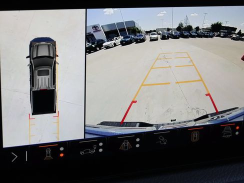 Used 2024 GMC Sierra 1500 Denali RWD image 22
