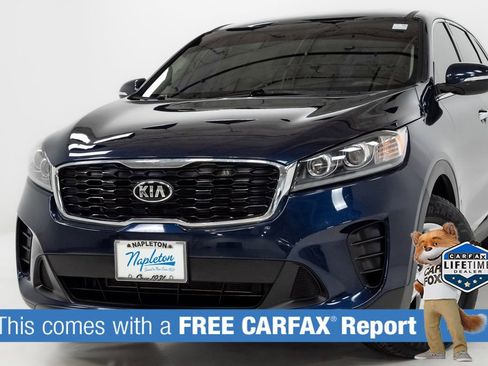 Used 2020 Kia Sorento LX AWD/4WD image 2
