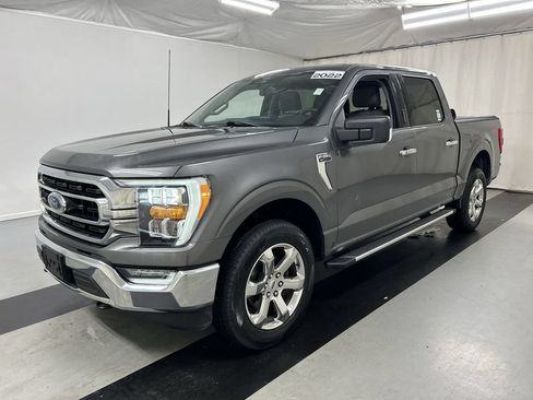 Used 2022 Ford F150 XLT w/ Equipment Group 302A High AWD/4WD image 5