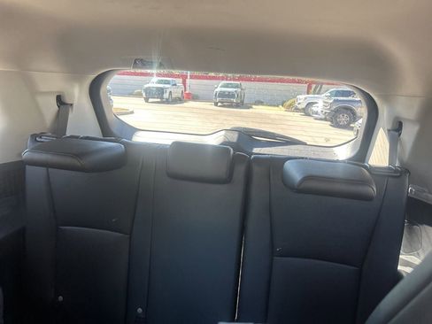 Used 2025 Toyota Grand Highlander FWD image 9