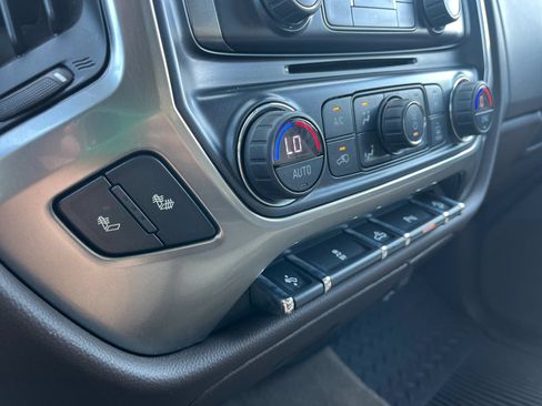 Used 2017 Chevrolet Silverado 1500 LT w/ All Star Edition AWD/4WD image 20