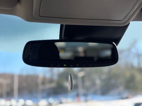 Used 2020 Nissan Rogue SL w/ Premium Package image 39