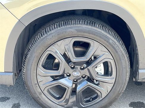 Used 2024 Subaru Ascent Onyx Edition image 30