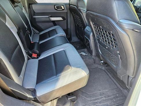 Used 2021 Ford Bronco Black Diamond w/ Sasquatch Package image 20