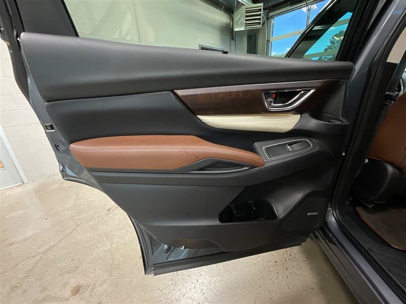 Used 2019 Subaru Ascent Touring w/ Popular Package #3 AWD/4WD image 27