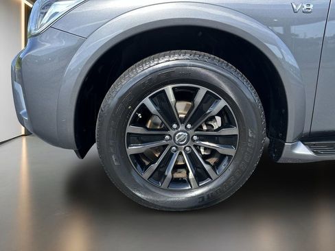 Used 2019 Nissan Armada Platinum w/ Captain's Chairs Package RWD image 9