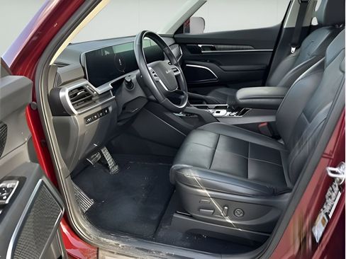 Used 2024 Kia Telluride SX w/ Towing Package image 31