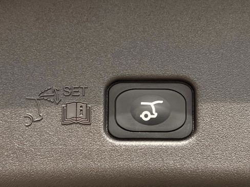 New 2026 Lincoln Nautilus Black Label w/ Jet Appearance Package AWD/4WD image 23