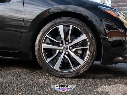 Used 2021 Nissan Maxima 3.5 SV w/ Floor Mat Group image 10