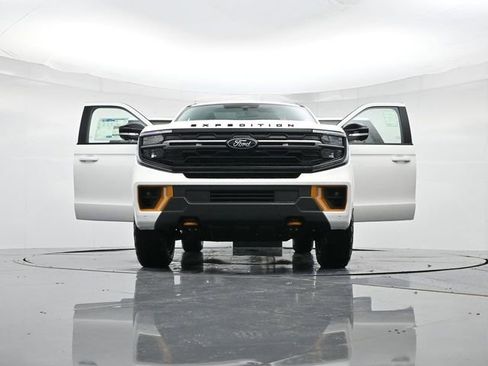 New 2025 Ford Expedition Tremor image 50