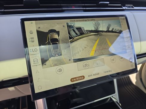 New 2026 Land Rover Range Rover Long Wheelbase SE image 23