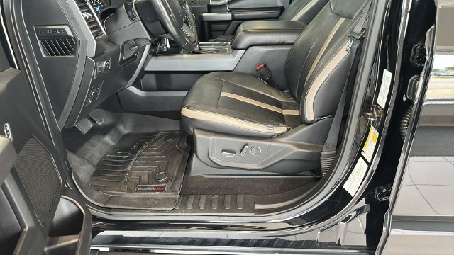 Used 2018 Ford F150 XLT w/ Equipment Group 302A Luxury AWD/4WD image 9