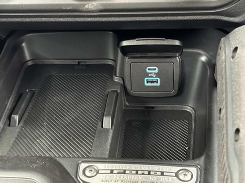 New 2025 Ford Bronco Badlands w/ Sasquatch Package image 14