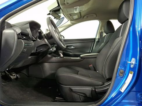 Used 2023 Nissan Sentra SV FWD image 15