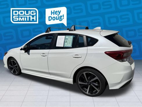 Used 2022 Subaru Impreza 2.0i Sport w/ Popular Package #2 AWD/4WD image 3