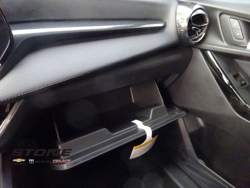 New 2026 Chevrolet Equinox LT w/ Safety and Technology Package FWD image 27