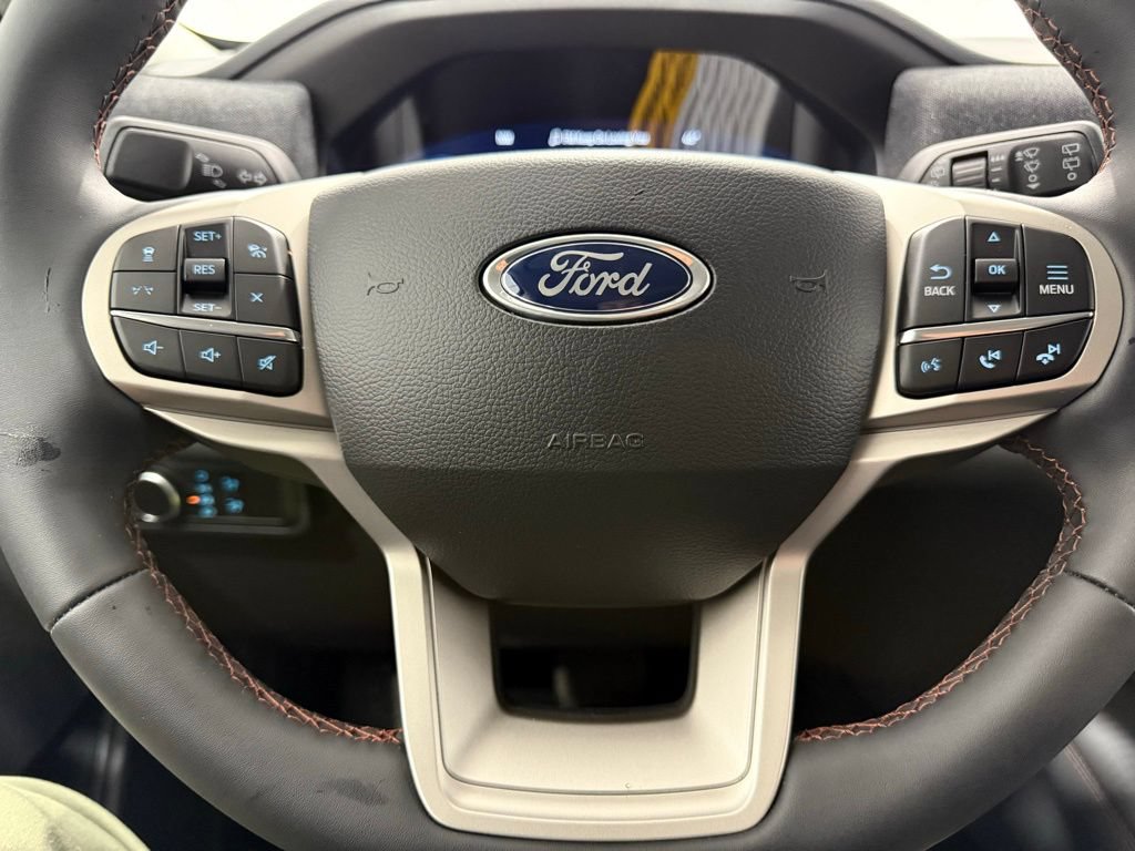 New 2026 Ford Explorer Active AWD/4WD image 43