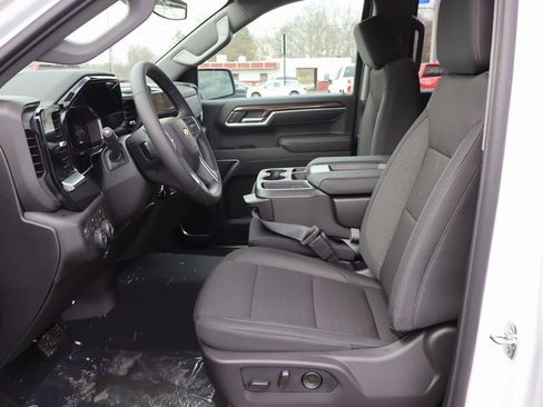 New 2026 Chevrolet Silverado 1500 LT image 5