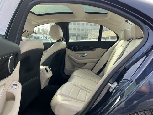 Used 2015 Mercedes-Benz C 300 4MATIC Sedan image 27
