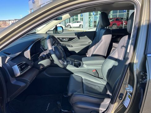 Certified 2025 Subaru Outback Limited image 10