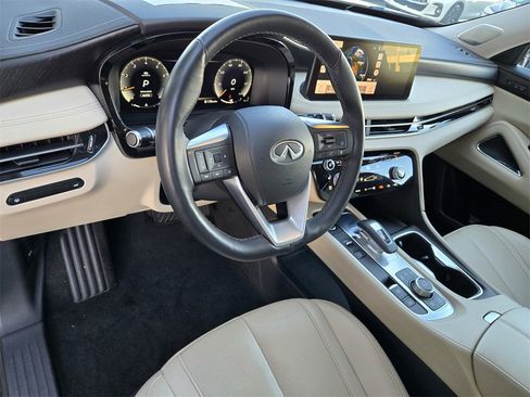Used 2023 INFINITI QX60 Sensory w/ Cargo Package image 13