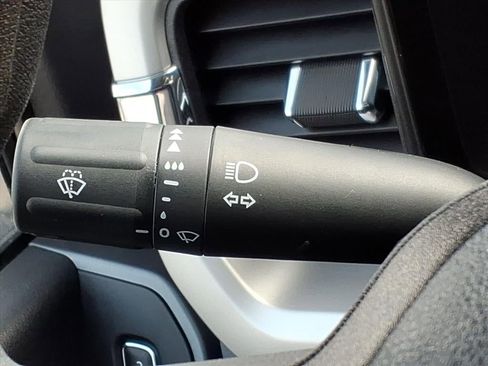 Certified 2025 Ford F250 XLT image 22