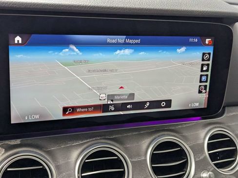 Used 2022 Mercedes-Benz E 350 Sedan w/ Driver Assistance Package image 15