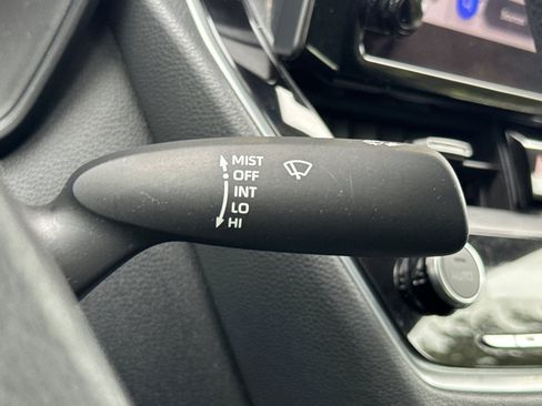 Used 2024 Toyota Corolla LE FWD image 32