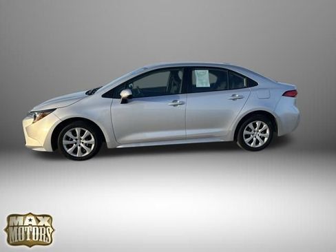 Used 2024 Toyota Corolla LE image 4