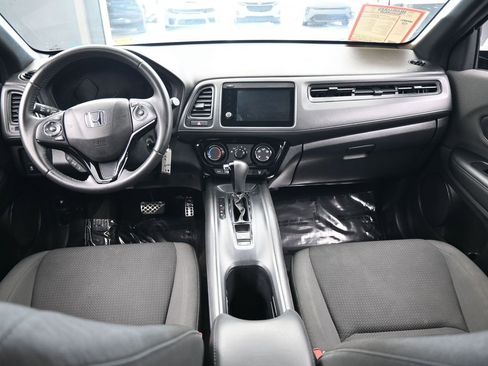 Used 2021 Honda HR-V Sport image 35