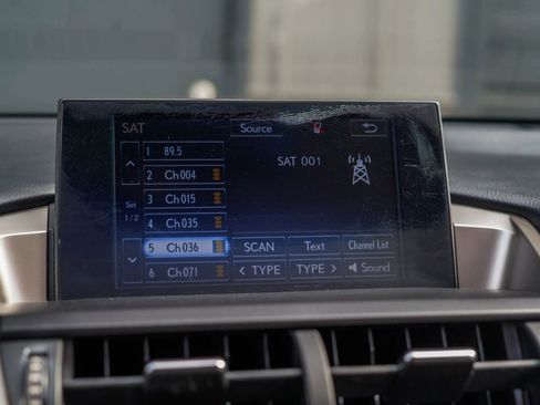 Used 2015 Lexus NX 300h AWD w/ Premium Package image 22