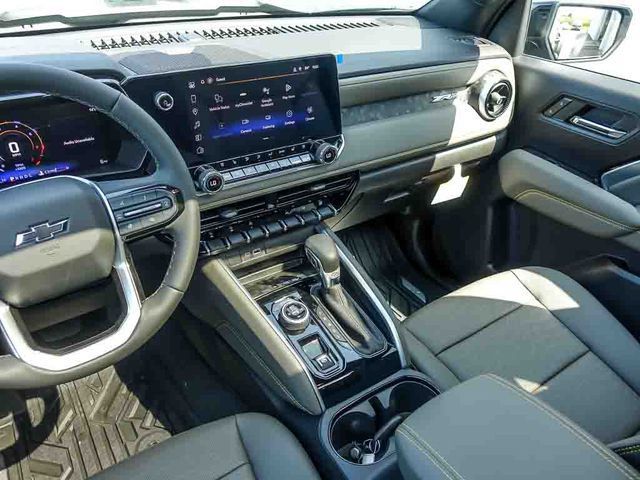 New 2026 Chevrolet Colorado ZR2 w/ Technology Package AWD/4WD image 19