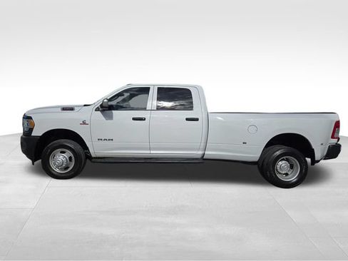 Used 2019 RAM 3500 Tradesman AWD/4WD image 10