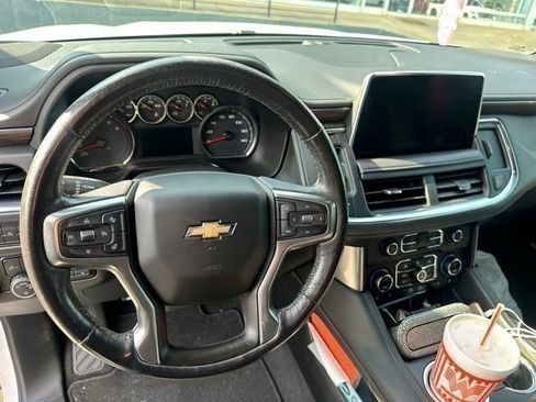 Certified 2021 Chevrolet Tahoe LT w/ Luxury Package AWD/4WD image 34