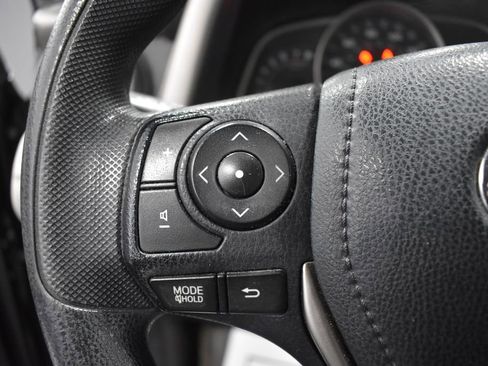 Used 2013 Toyota RAV4 LE FWD image 21
