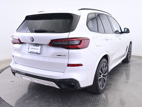 Used 2020 BMW X5 xDrive40i w/ M Sport Package image 7