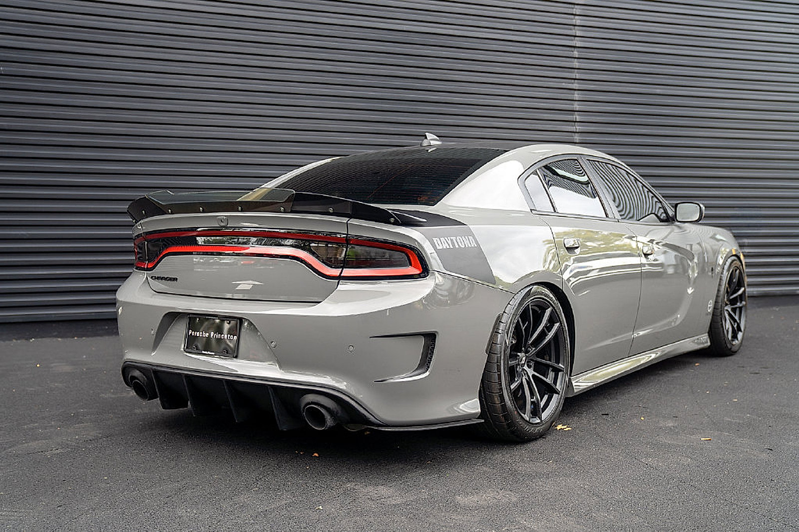 Used 2019 Dodge Charger Scat Pack w/ Daytona Edition Group RWD image 25