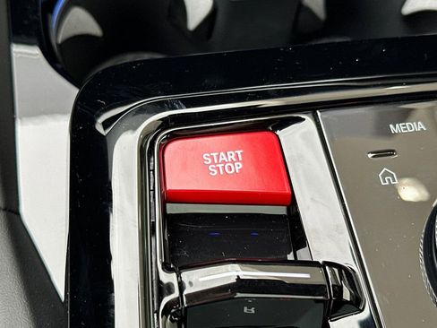 New 2026 BMW M5 w/ Executive Package AWD/4WD image 25