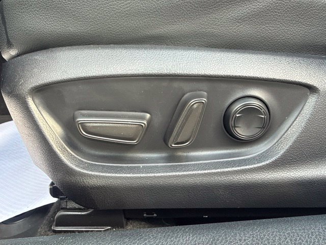Used 2024 Toyota Camry SE w/ Cold Weather Package FWD image 16